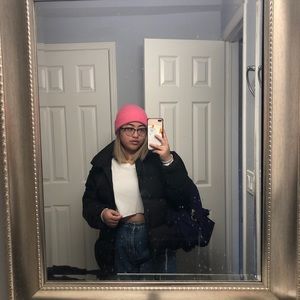 Meet your Posher, Claire